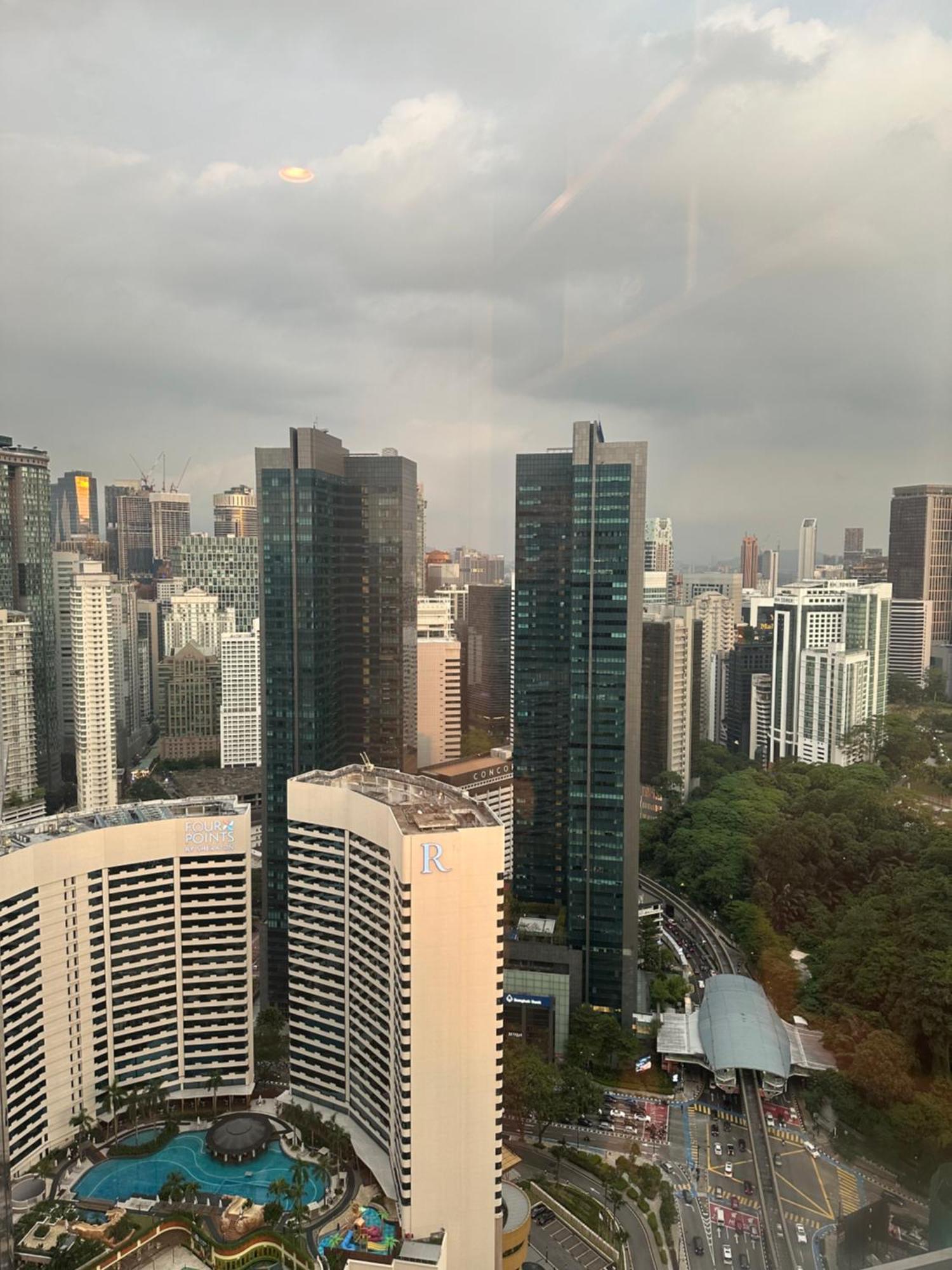 Klcc Suites At Platinum Куала Лумпур Екстериор снимка